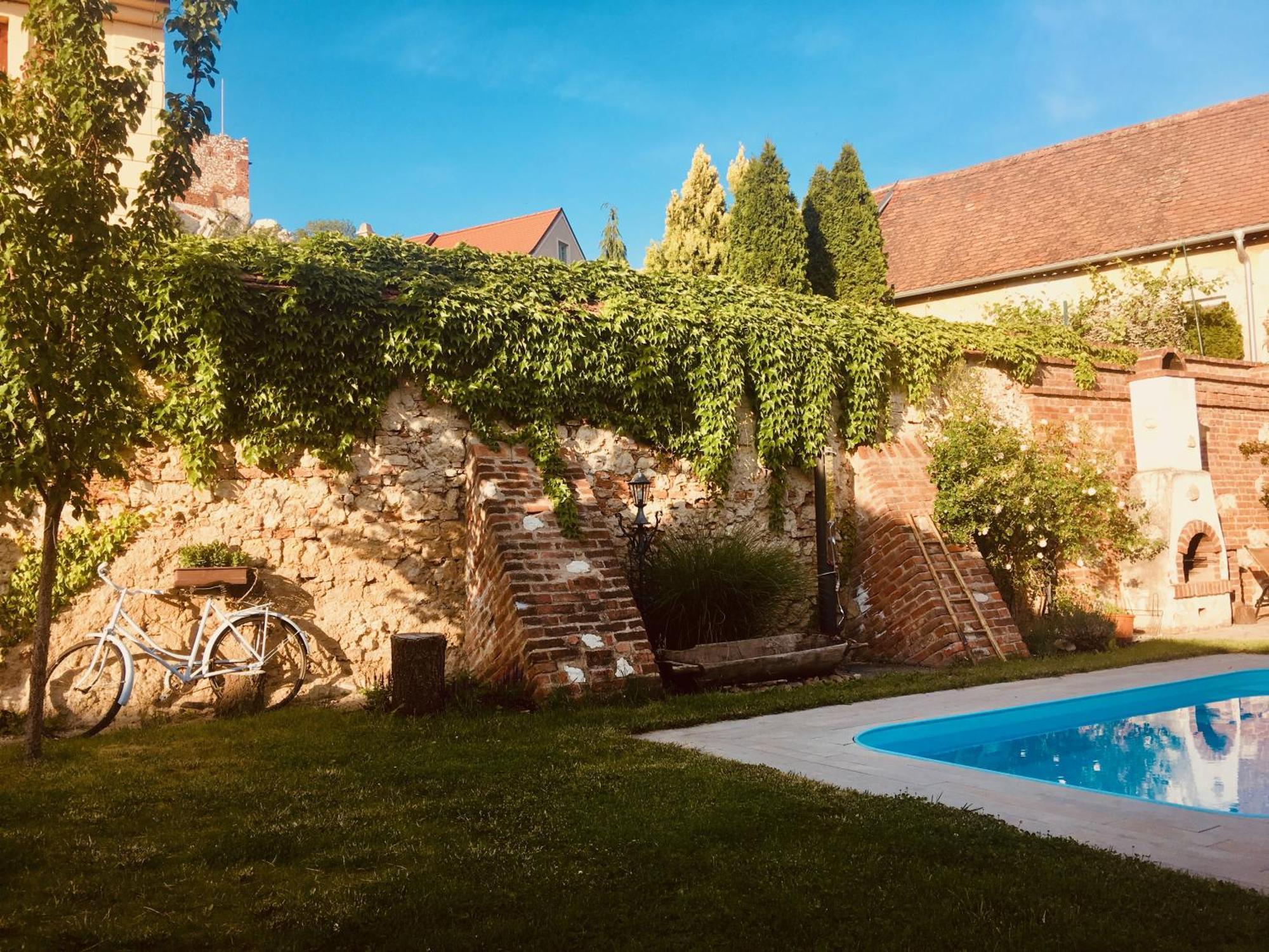 Lormuv Dvur Mikulov Exterior foto