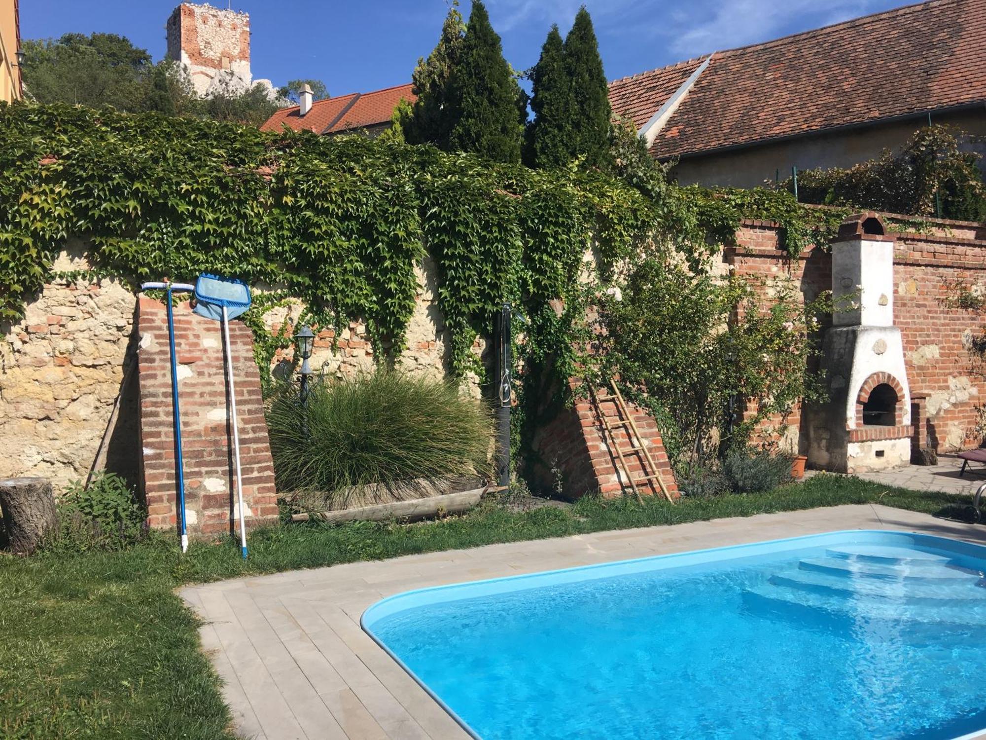 Lormuv Dvur Mikulov Exterior foto